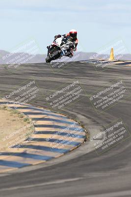 media/Nov-16-2025-Race Pace (Sun) [[8c5fa54630]]/Verified Riders/1-Turns 9 and 10 (925am)/